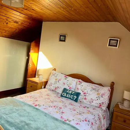 The Burren Coach House Bealaclugga